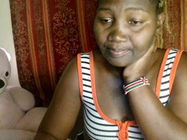 Sexxy-pretty24 webcam