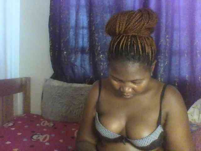 Sexxy-pretty24 webcam