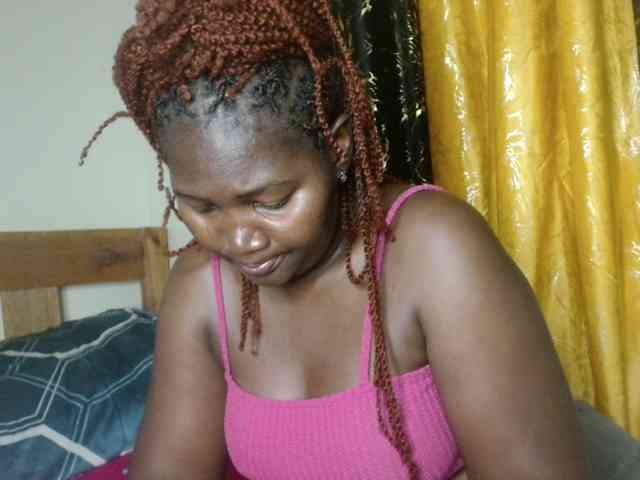 Sexxy-pretty24 webcam