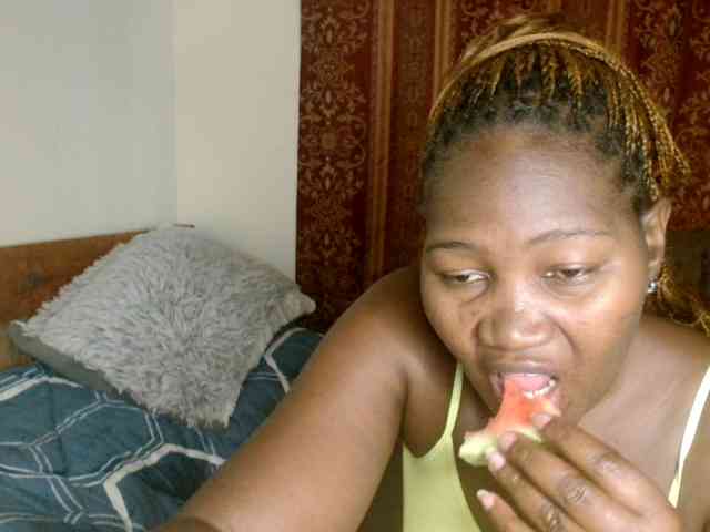 Sexxy-pretty24 Live Webcam on BongaCams