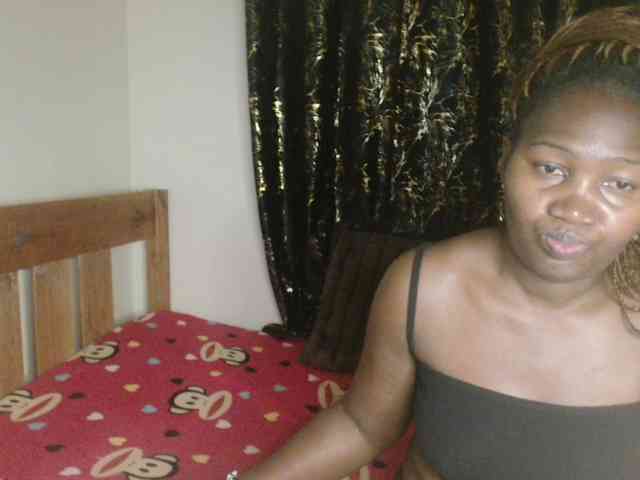 Sexxy-pretty24 webcam