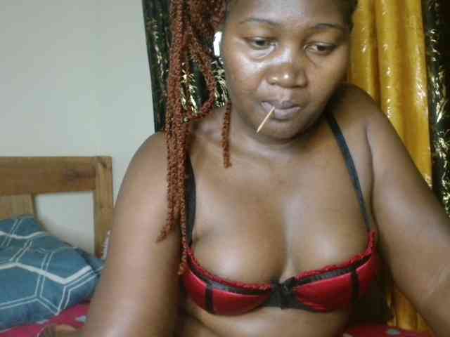 Sexxy-pretty24 webcam