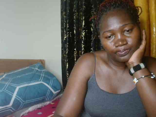 Sexxy-pretty24 webcam