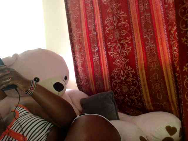 Sexxy-pretty24 webcam