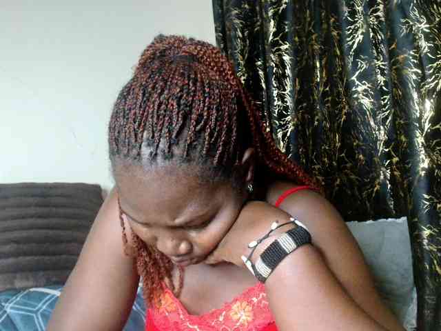 Sexxy-pretty24 webcam