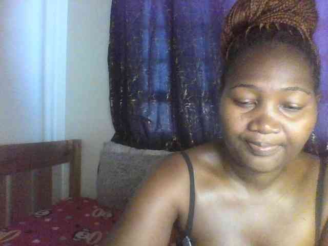 Sexxy-pretty24 webcam