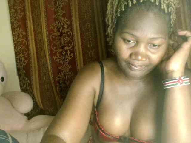 Sexxy-pretty24 webcam