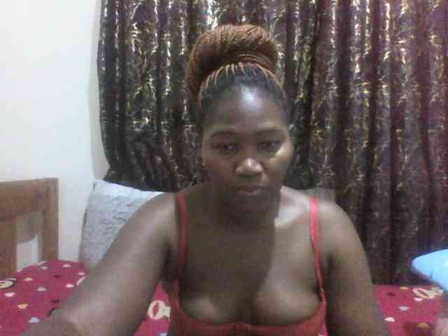 Sexxy-pretty24 webcam