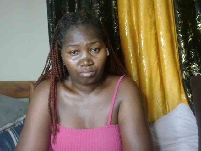 Sexxy-pretty24 webcam