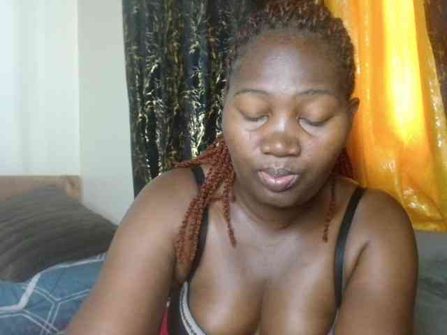 Sexxy-pretty24 webcam