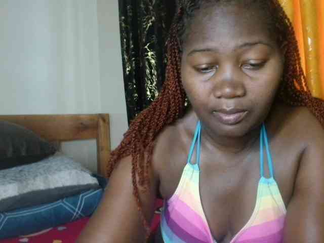 Sexxy-pretty24 webcam