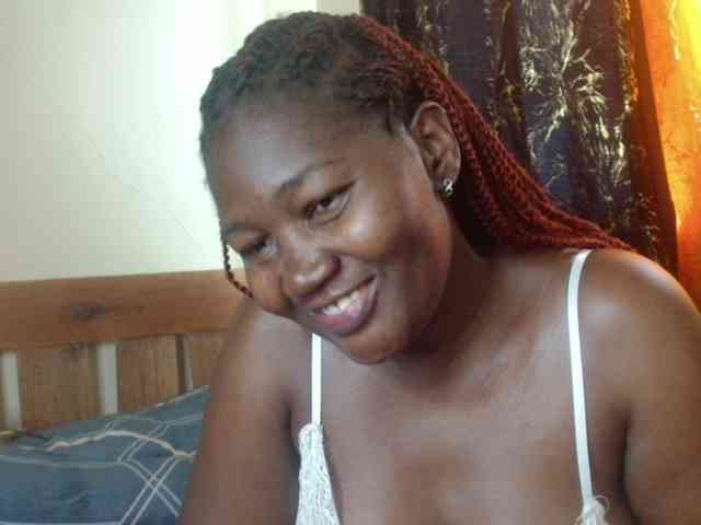 Sexxy-pretty24 webcam