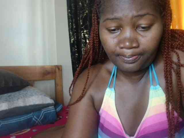 Sexxy-pretty24 webcam