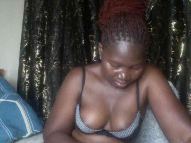 Sexxy-pretty24 webcam