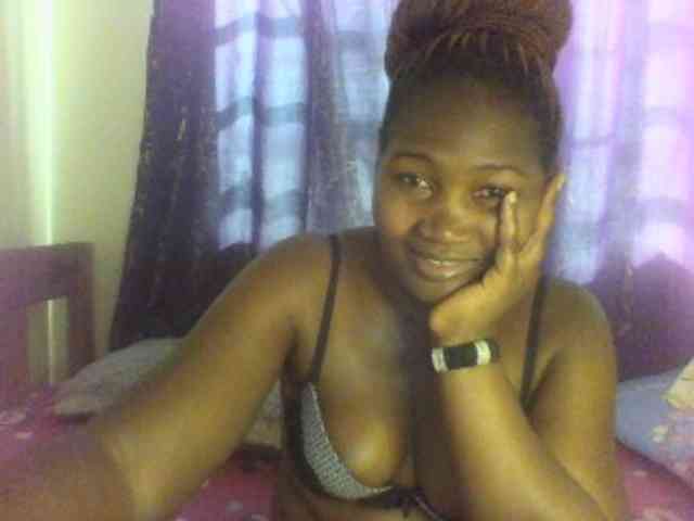 Sexxy-pretty24 webcam