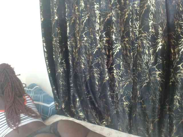 Sexxy-pretty24 webcam