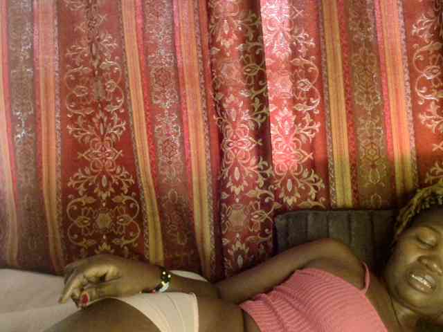Sexxy-pretty24 webcam