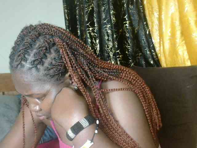 Sexxy-pretty24 webcam