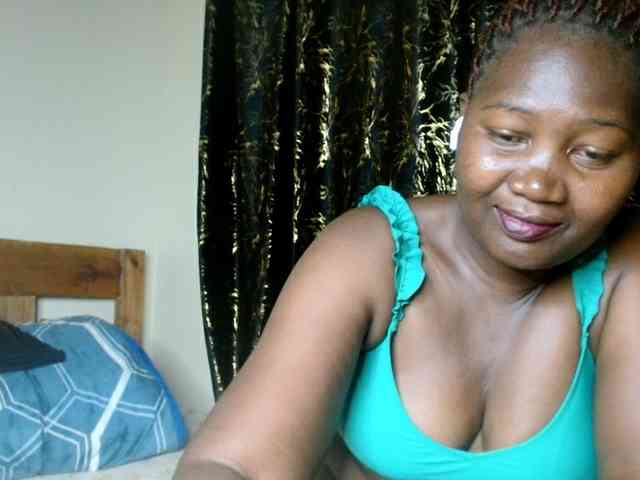 Sexxy-pretty24 webcam