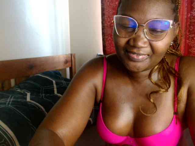 Sexxy-pretty24