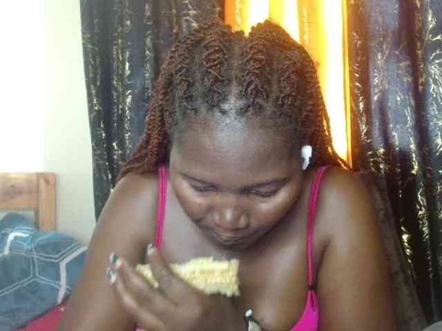 Sexxy-pretty24 webcam