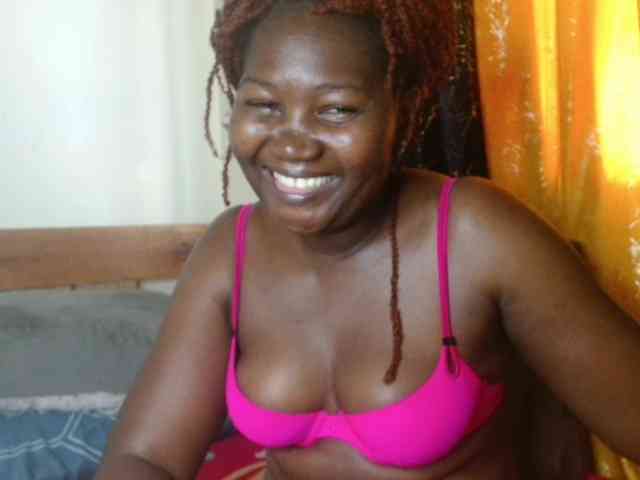 Sexxy-pretty24 webcam