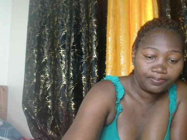 Sexxy-pretty24 webcam