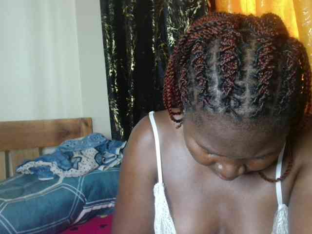 Sexxy-pretty24 webcam