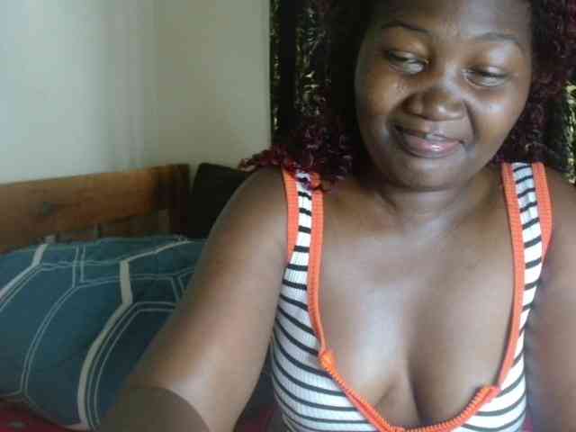 Sexxy-pretty24 webcam