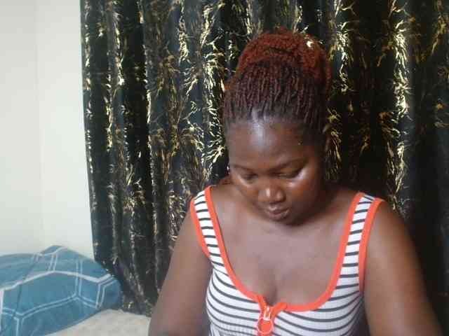 Sexxy-pretty24 webcam