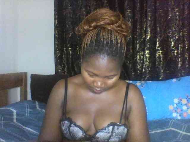 Sexxy-pretty24 Live Webcam on BongaCams