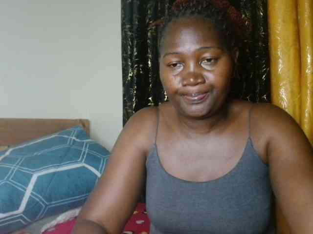 Sexxy-pretty24 webcam