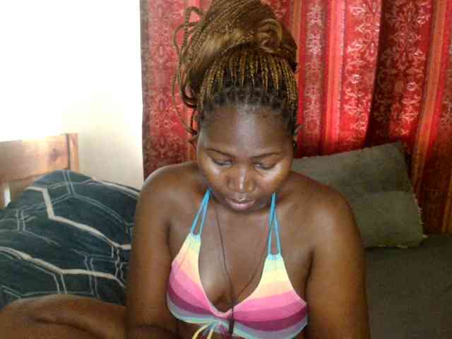 Sexxy-pretty24 webcam