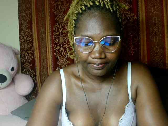 Sexxy-pretty24