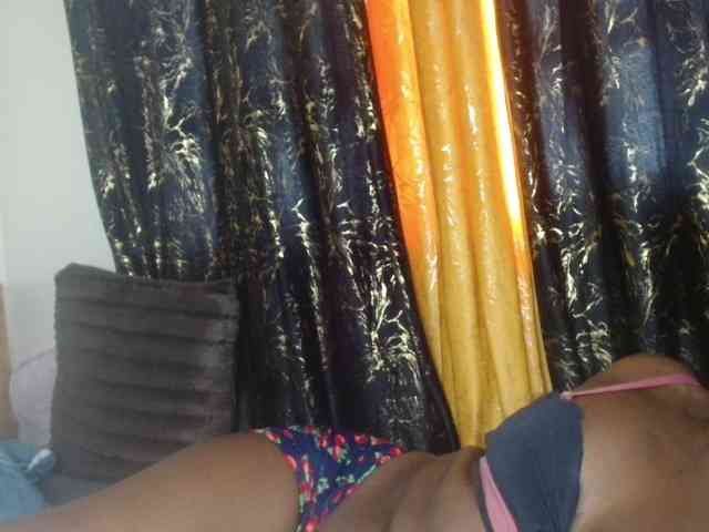 Sexxy-pretty24 Sexxy-pretty24