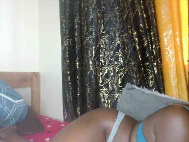 Sexxy-pretty24 webcam