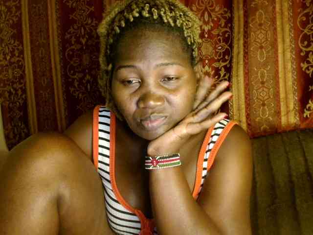 Sexxy-pretty24 webcam