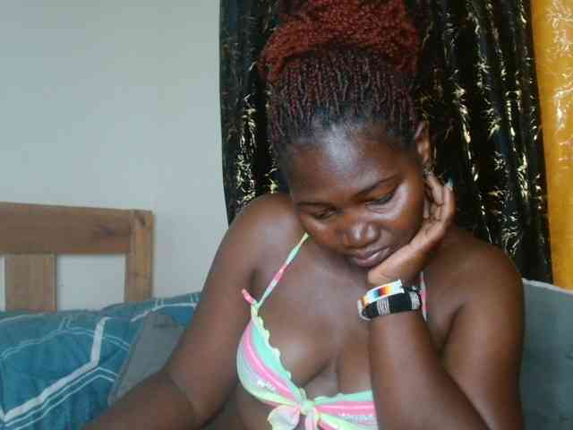 Sexxy-pretty24 webcam