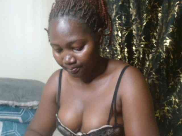 Sexxy-pretty24 webcam