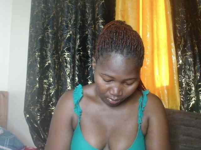 Sexxy-pretty24 webcam