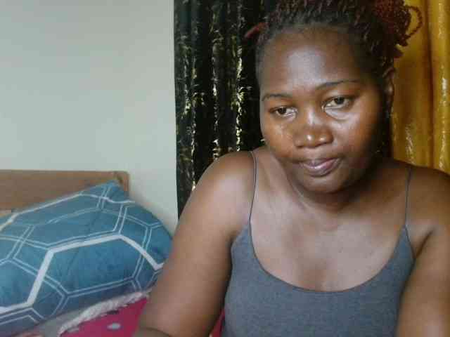 Sexxy-pretty24 webcam