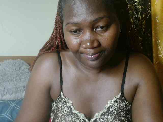 Sexxy-pretty24 webcam