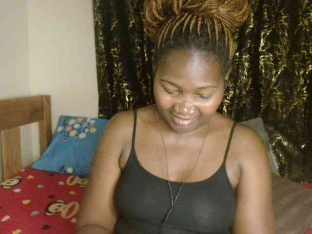 Sexxy-pretty24 webcam