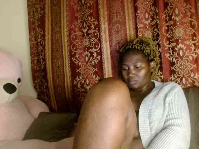 Sexxy-pretty24 webcam