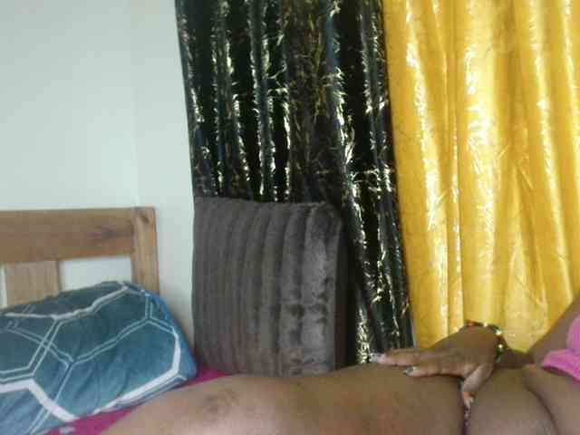 Sexxy-pretty24 Live Webcam on BongaCams