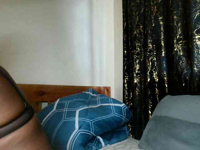 Sexxy-pretty24 webcam