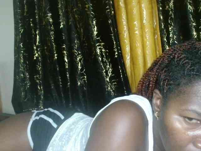 Sexxy-pretty24 Live Webcam on BongaCams