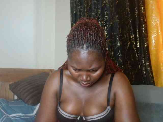 Sexxy-pretty24 webcam