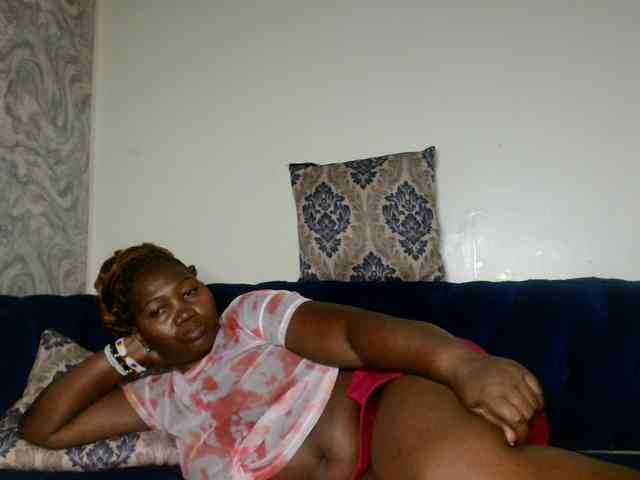 Sexxy-pretty24 webcam
