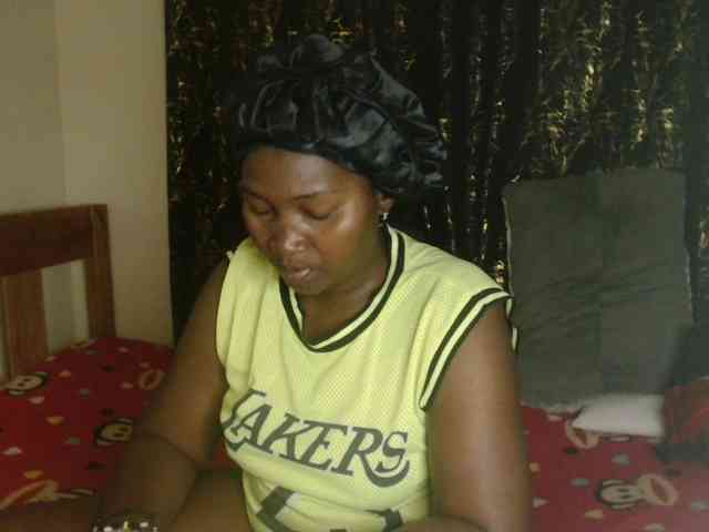 Sexxy-pretty24 webcam